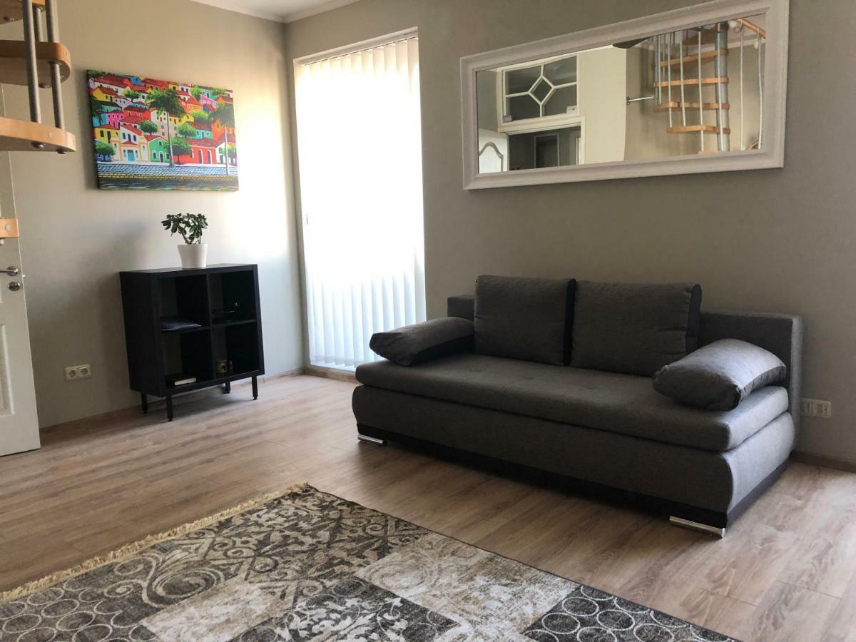Family Or Group Apartment In Green Center Riga Bagian luar foto